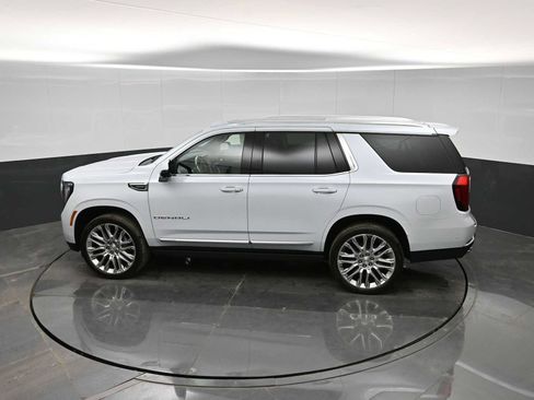 New 2026 GMC Yukon Denali w/ Denali Reserve Package image 25