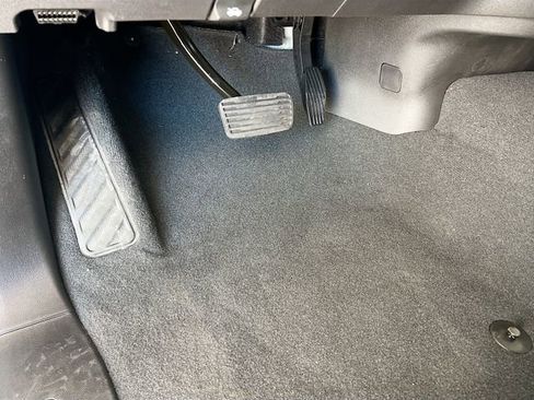 New 2026 GMC Sierra 1500 Elevation image 14