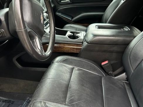 Used 2015 Chevrolet Tahoe LT w/ Luxury Package AWD/4WD image 34
