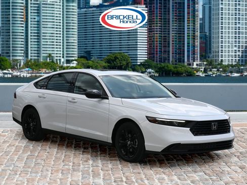 New 2025 Honda Accord SE image 3