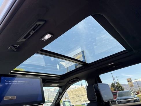 New 2026 Chevrolet Tahoe Premier image 18