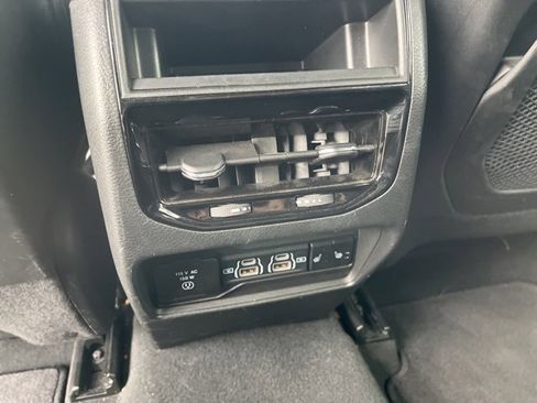 Used 2024 Jeep Grand Cherokee Limited 4xe image 19