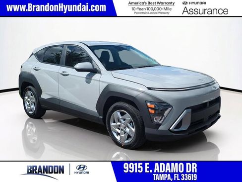 New 2027 Hyundai Kona SE FWD image 1
