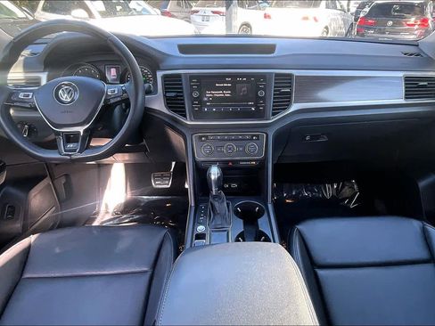 Used 2019 Volkswagen Atlas SE w/ Panoramic Sunroof Package image 15
