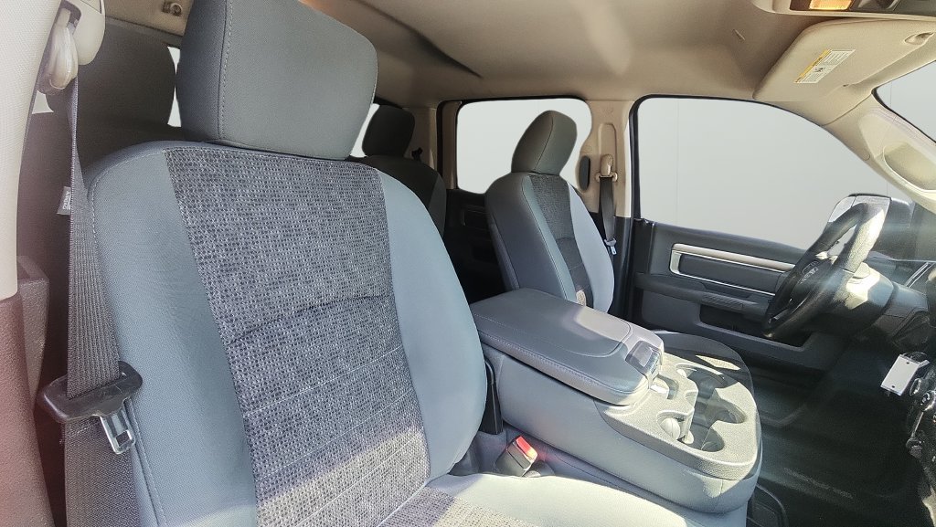 Used 2017 RAM 2500 SLT AWD/4WD image 9