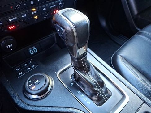 Used 2022 Ford Ranger Lariat w/ Equipment Group 501A High image 14