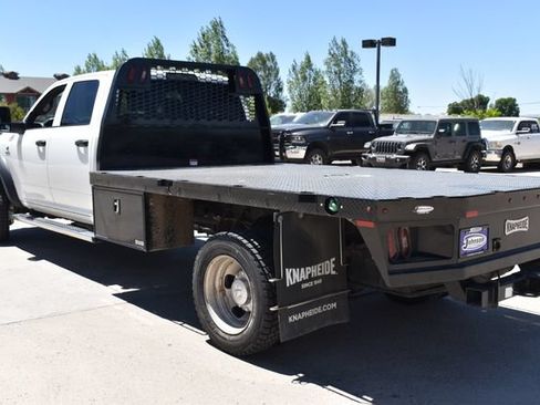 Used 2024 RAM 5500 Tradesman w/ Chrome Appearance Group AWD/4WD image 9