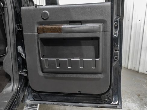 Used 2016 Ford F350 Platinum image 43