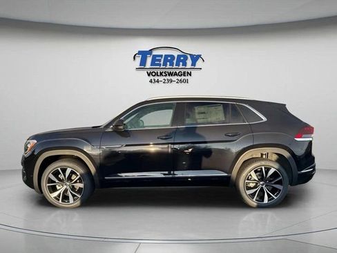 New 2026 Volkswagen Atlas Cross Sport SEL Premium R-Line image 2