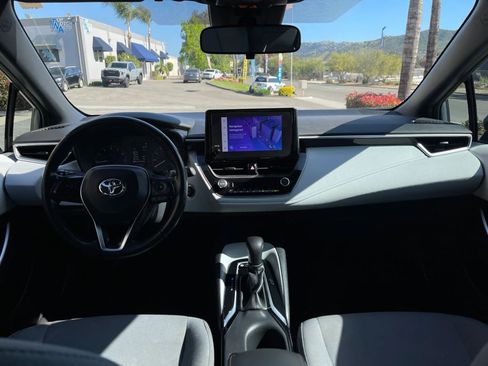 Used 2023 Toyota Corolla SE image 12
