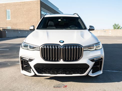 Used 2020 BMW X7 M50i w/ Executive Package AWD/4WD image 2