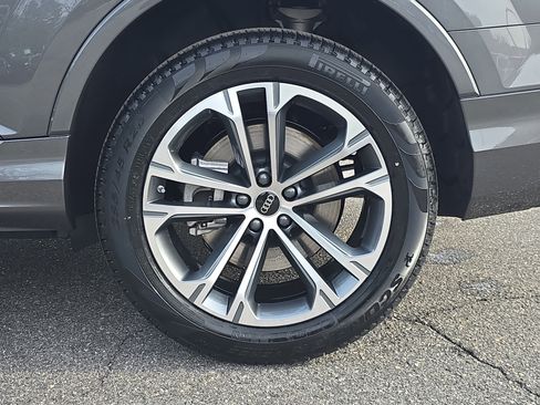 New 2026 Audi Q7 Premium Plus image 37