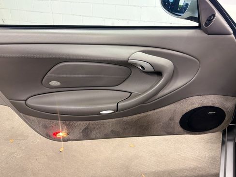 Used 2004 Porsche 911 Carrera image 20