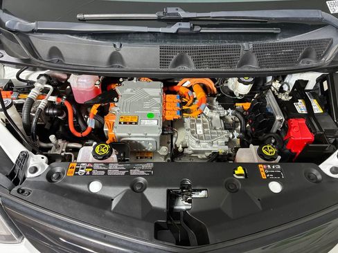 Used 2020 Chevrolet Bolt LT image 28