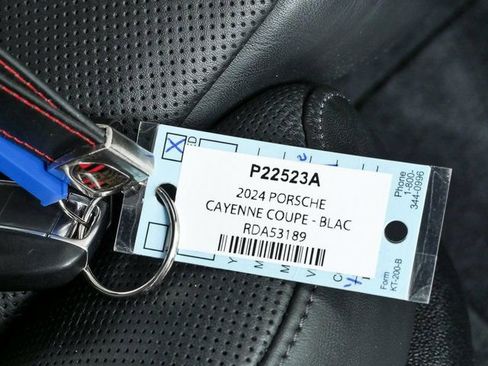 Certified 2024 Porsche Cayenne Coupe image 43