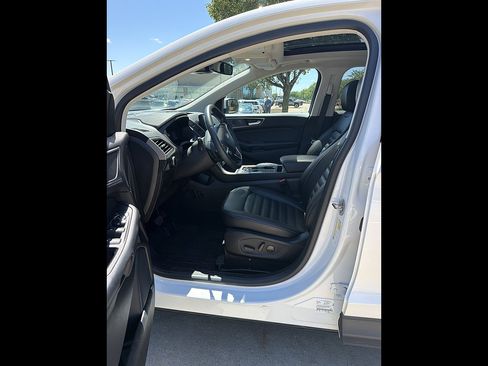 Used 2024 Ford Edge SEL w/ Convenience Package AWD/4WD image 9