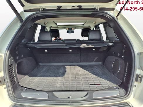 Used 2012 Jeep Grand Cherokee Overland AWD/4WD image 8