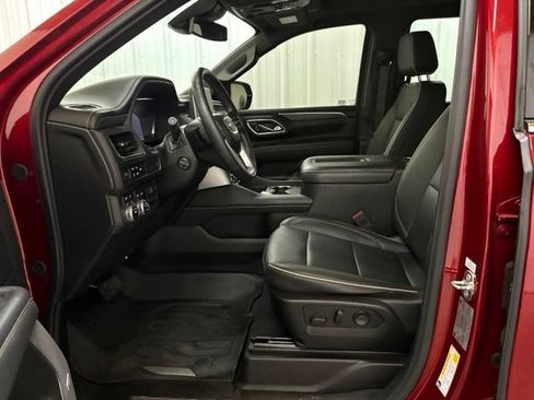 Used 2023 GMC Yukon SLT w/ SLT Premium Package AWD/4WD image 35