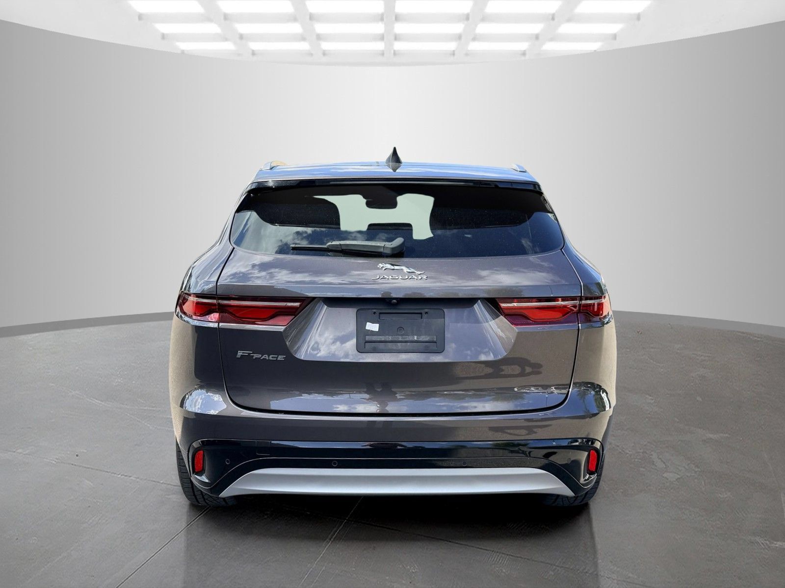 Used 2023 Jaguar F-PACE S AWD/4WD image 6