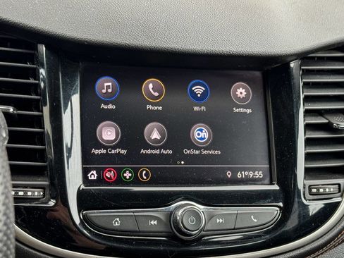 Used 2020 Chevrolet Trax LS AWD/4WD image 21