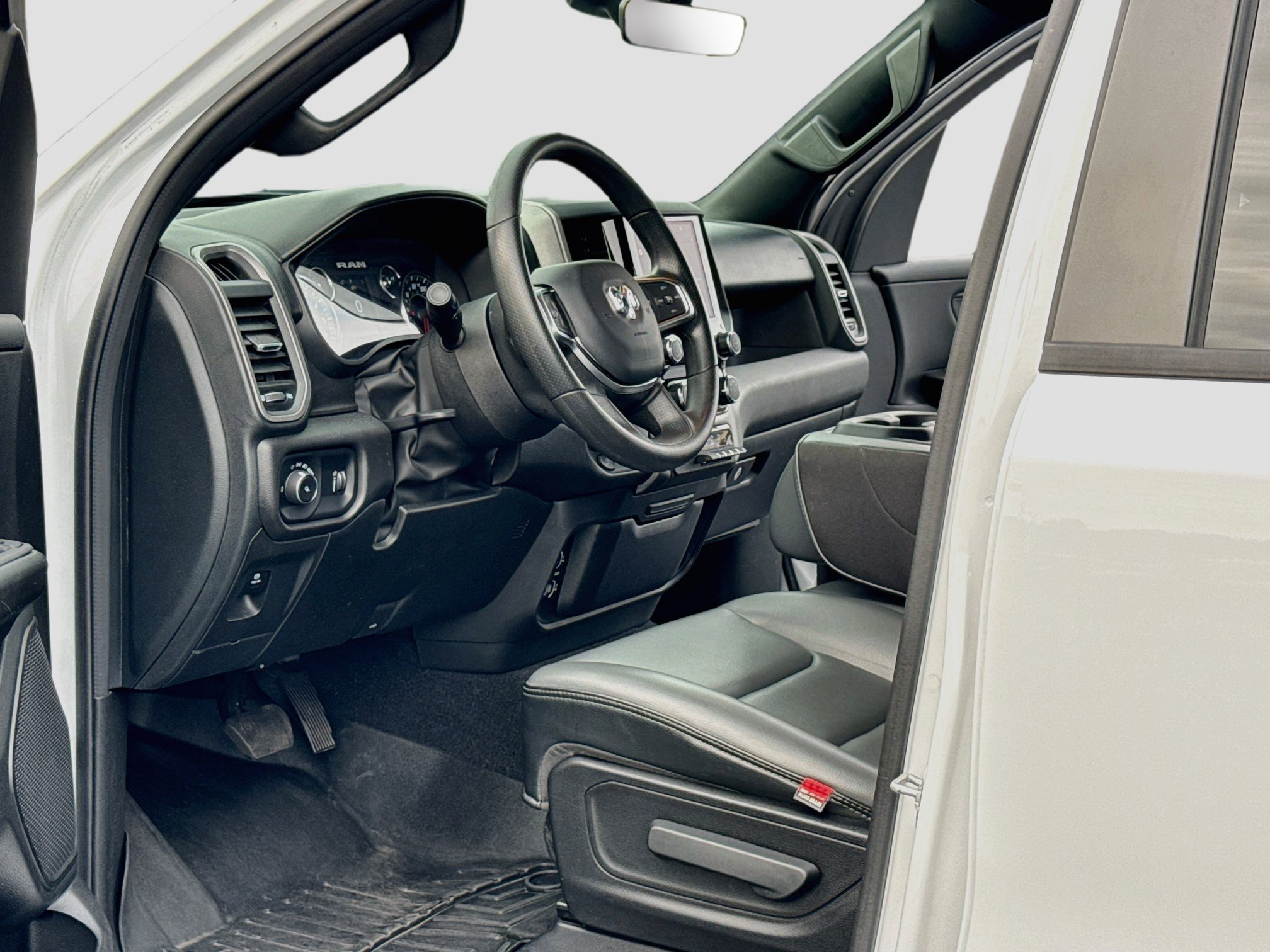 Used 2025 RAM 1500 Tradesman RWD image 11