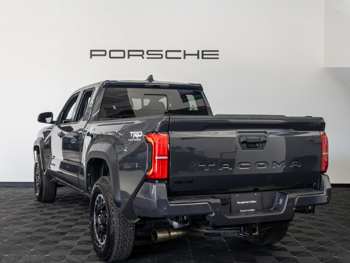 Used 2025 Toyota Tacoma TRD Off-Road w/ TRD Off Road Upgrade Package AWD/4WD image 3