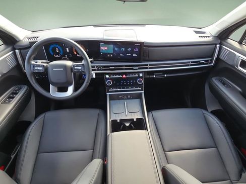 Certified 2024 Hyundai Santa Fe SEL AWD/4WD image 18