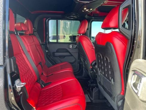 Used 2020 Jeep Gladiator Rubicon image 16
