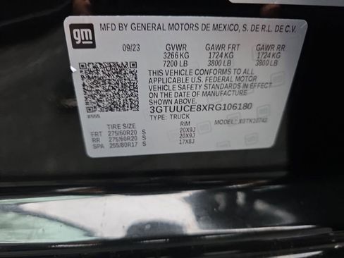 Used 2024 GMC Sierra 1500 Elevation w/ Elevation Premium Package image 35