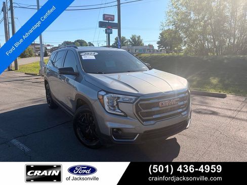 Used 2024 GMC Terrain AT4 w/ Tech Package AWD/4WD image 1