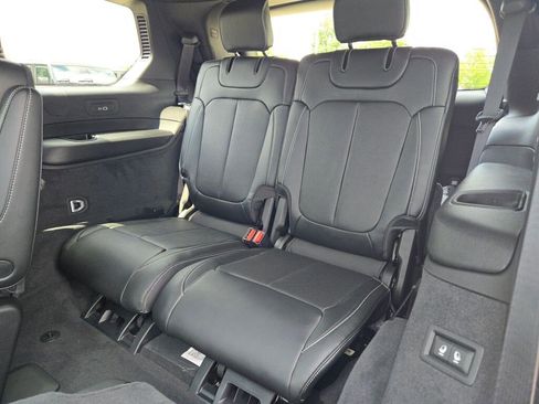 New 2025 Jeep Grand Cherokee L Overland image 20