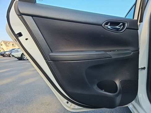 Used 2019 Nissan Sentra S w/ Appearance Package FWD image 25