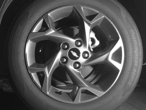 Used 2025 Chevrolet Trax LT w/ LT Convenience Package FWD image 14