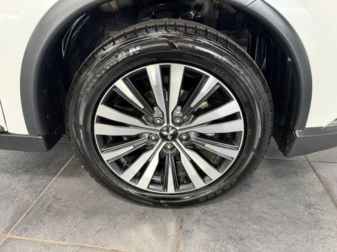 Used 2019 Mitsubishi Outlander SE AWD/4WD image 22