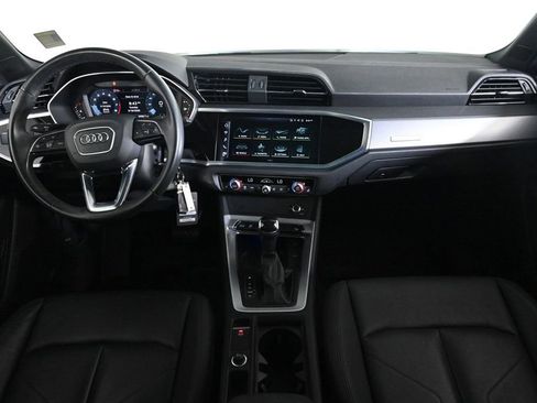 Used 2023 Audi Q3 2.0T Premium Plus w/ Premium Plus Package image 9