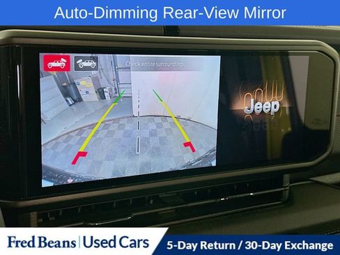 Used 2024 Jeep Wrangler Unlimited Rubicon w/ Technology Group AWD/4WD image 20