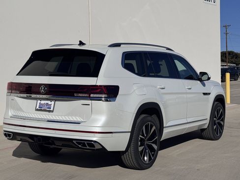 New 2026 Volkswagen Atlas SEL Premium R-Line AWD/4WD image 5