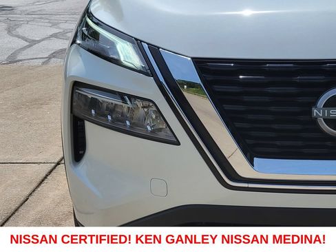 Certified 2023 Nissan Rogue SV AWD/4WD image 9