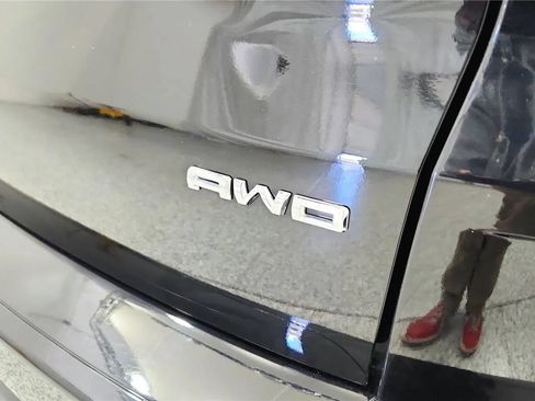 Used 2023 Ford Escape ST-Line w/ Tech Pack #1 AWD/4WD image 17