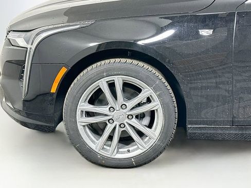 New 2026 Cadillac CT4 Luxury image 19