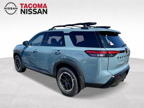 New 2026 Nissan Pathfinder Rock Creek AWD/4WD image 3