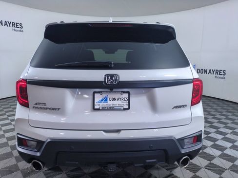 Certified 2023 Honda Passport EX-L image 5