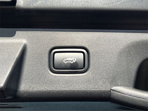 Certified 2025 Hyundai Tucson Limited image 37