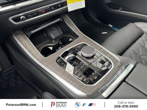 New 2026 BMW X5 xDrive50e image 32