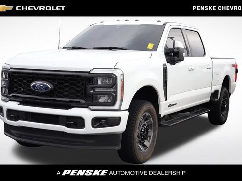 Used 2023 Ford F250 Lariat w/ Sport Appearance Package AWD/4WD image 1