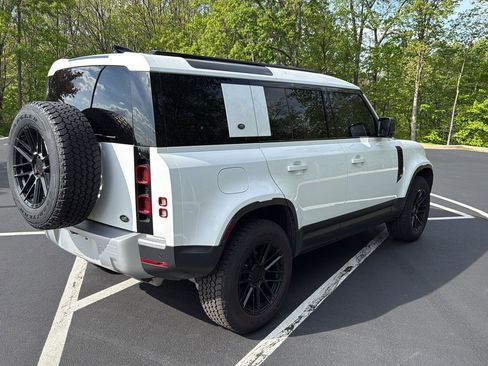 Used 2020 Land Rover Defender 110 S AWD/4WD image 5