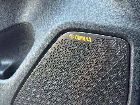 New 2025 Mitsubishi Outlander SE image 22