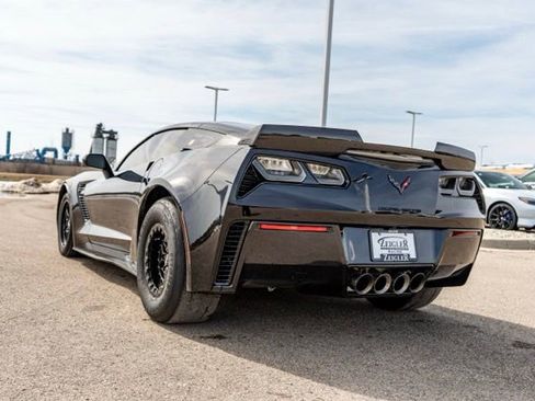 Used 2019 Chevrolet Corvette Z06 RWD image 4