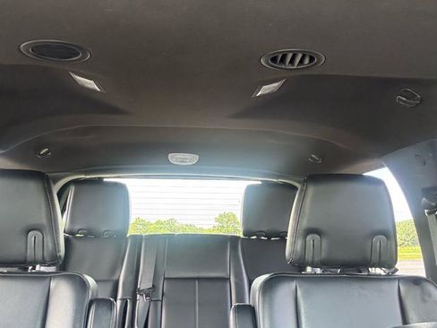 Used 2017 Ford Expedition XLT w/ Equipment Group 202A AWD/4WD image 14
