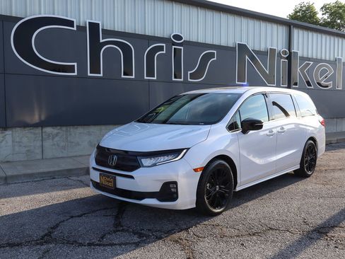 Used 2025 Honda Odyssey Sport-L image 1